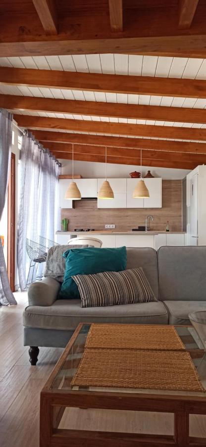 Beautiful Chalet With Wifi And Free Parking 阿罗纳 外观 照片