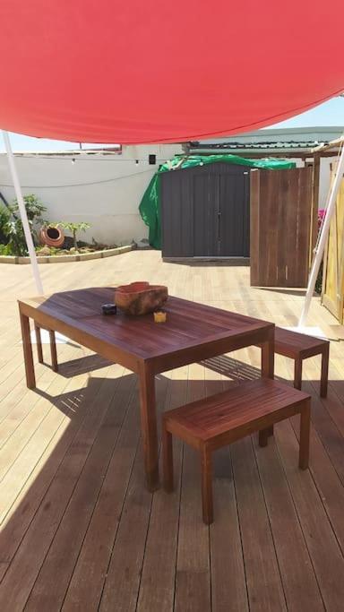 Beautiful Chalet With Wifi And Free Parking 阿罗纳 外观 照片