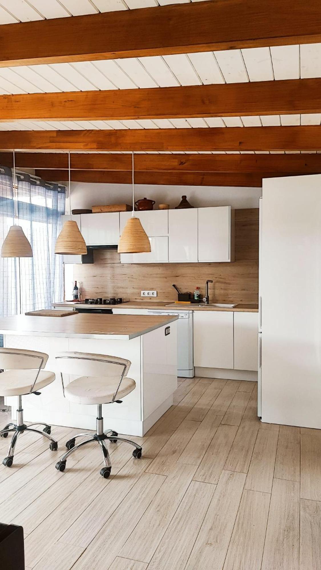 Beautiful Chalet With Wifi And Free Parking 阿罗纳 外观 照片