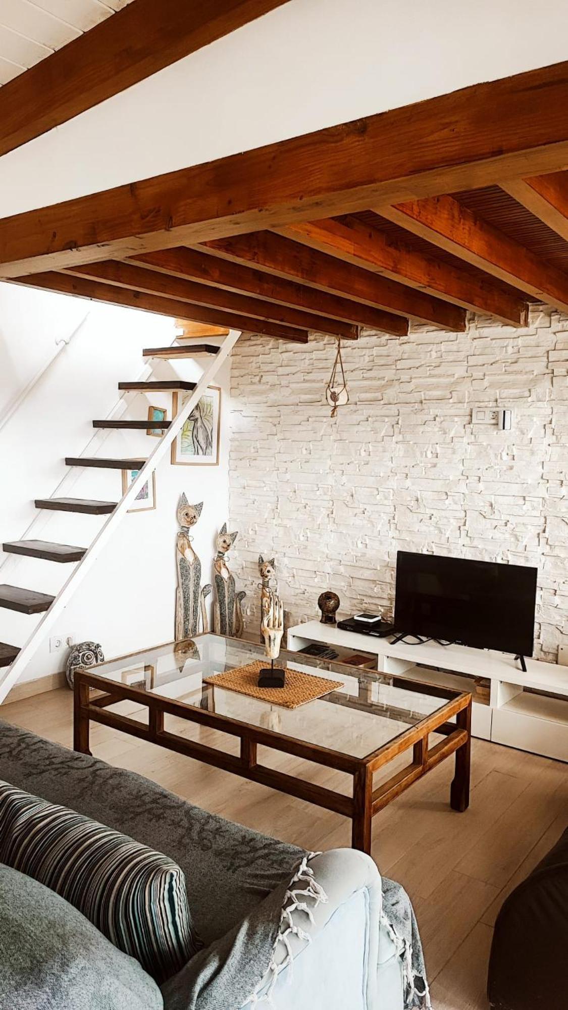 Beautiful Chalet With Wifi And Free Parking 阿罗纳 外观 照片